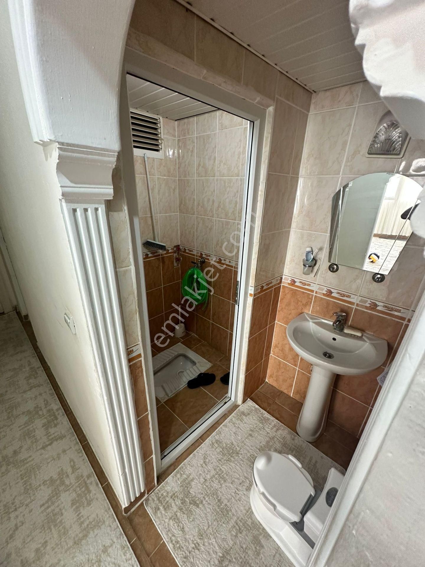 Tramvay Yolu Üzeri İçi Bakımlı 3+1 - Görsel 12