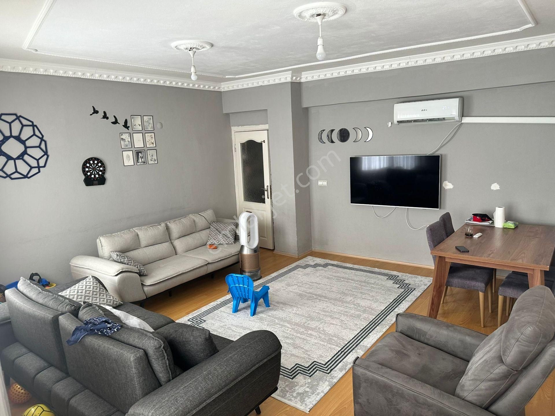 Tramvay Yolu Üzeri İçi Bakımlı 3+1 - Görsel 2