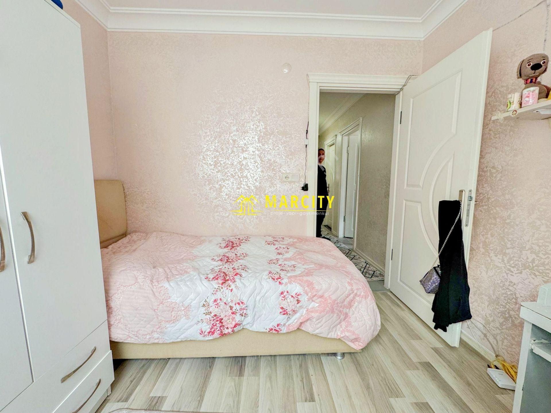 Marcity'den Şirinevler'de 12 Yıllık Köşe Kullanışlı Dublex Daire - Görsel 15