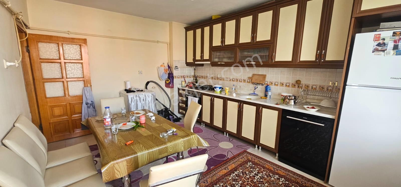Gürsu Kurtuluş'da Satılık 3 Katlı Bina..