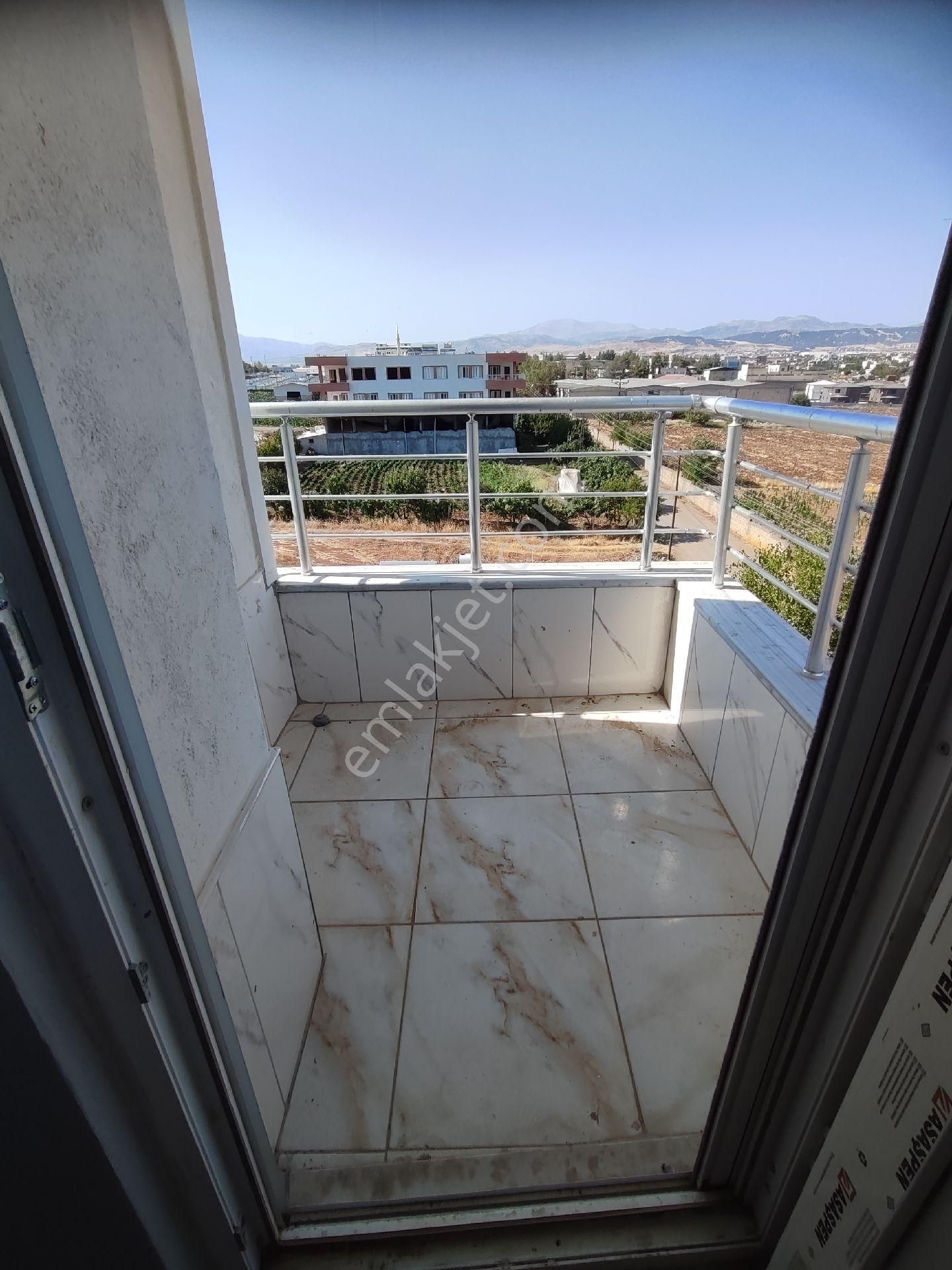 Altınşehirde Kiralık 3+1 Sobalı Daire - Görsel 11