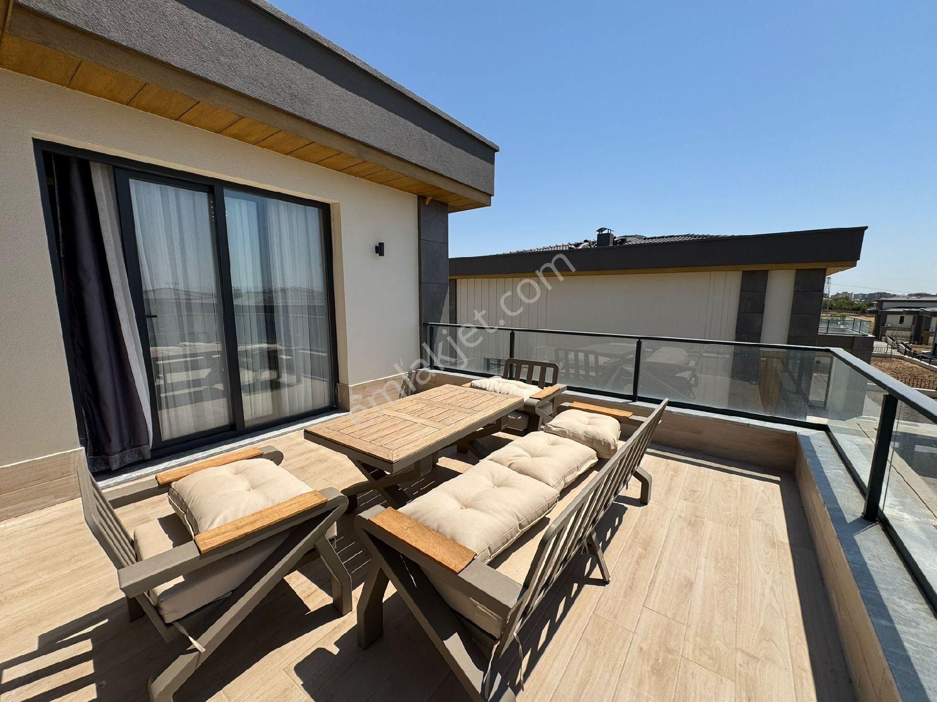 Premar Pro'dan Satılık 7.5+1 Umut Nazende Villaları - Görsel 20