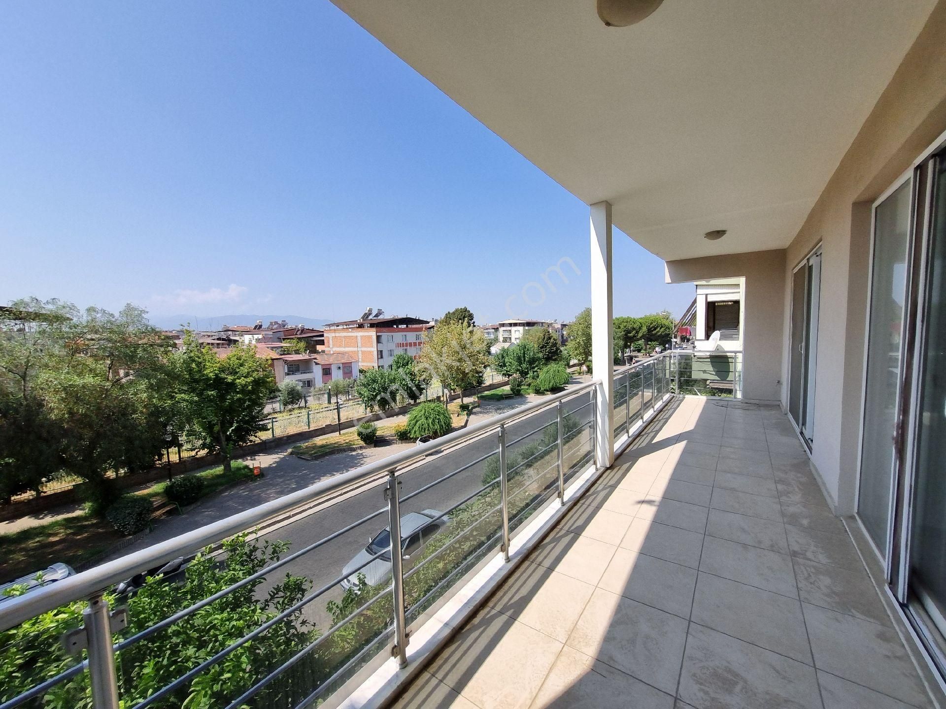 Aydın Nazilli Yöntem Emlaktan Turan Mahallesinde Doğalgazlı Ferah Kiralık 3+1 Daire - Görsel 6