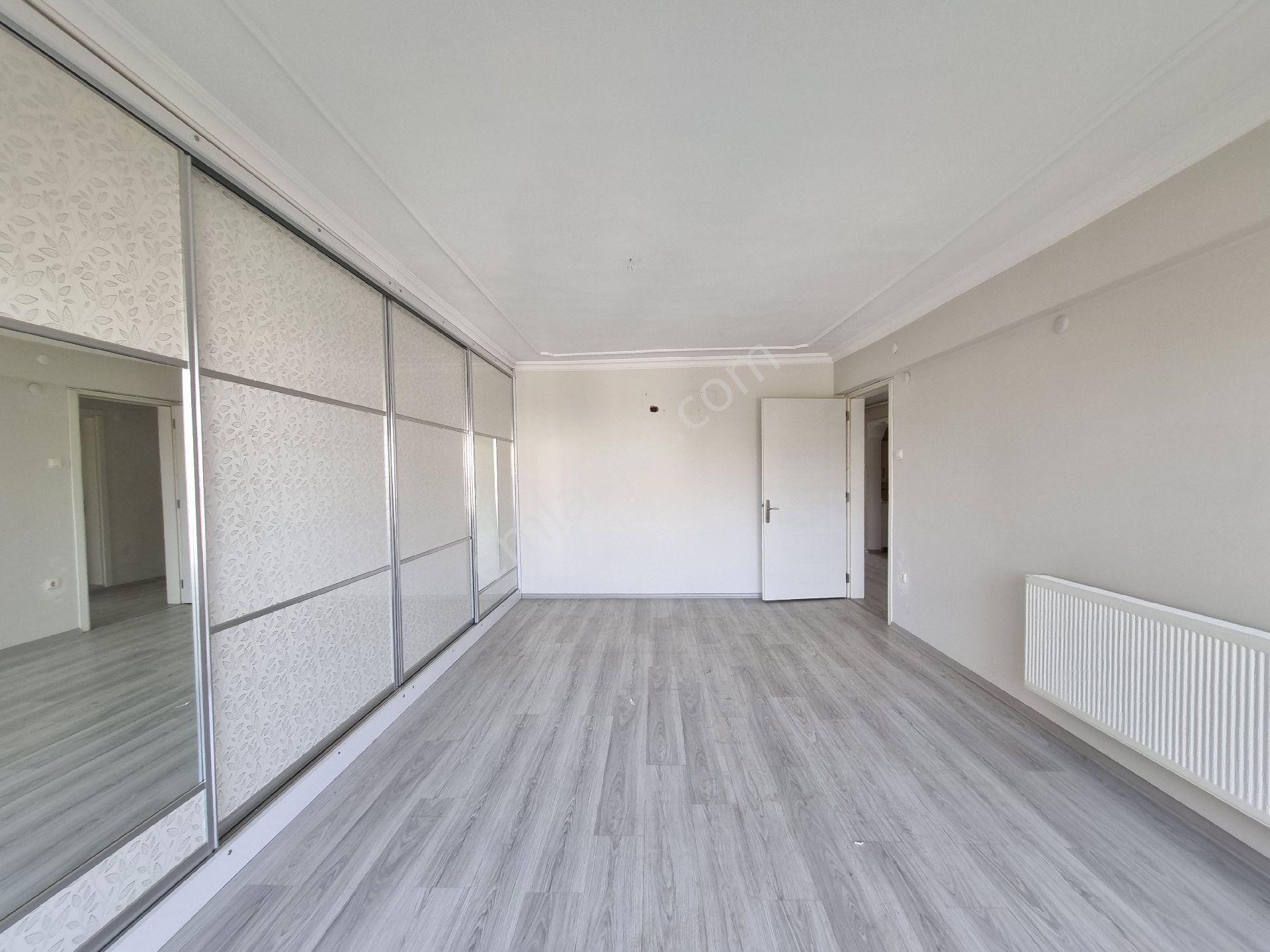 Aydın Nazilli Yöntem Emlaktan Turan Mahallesinde Doğalgazlı Ferah Kiralık 3+1 Daire - Görsel 19