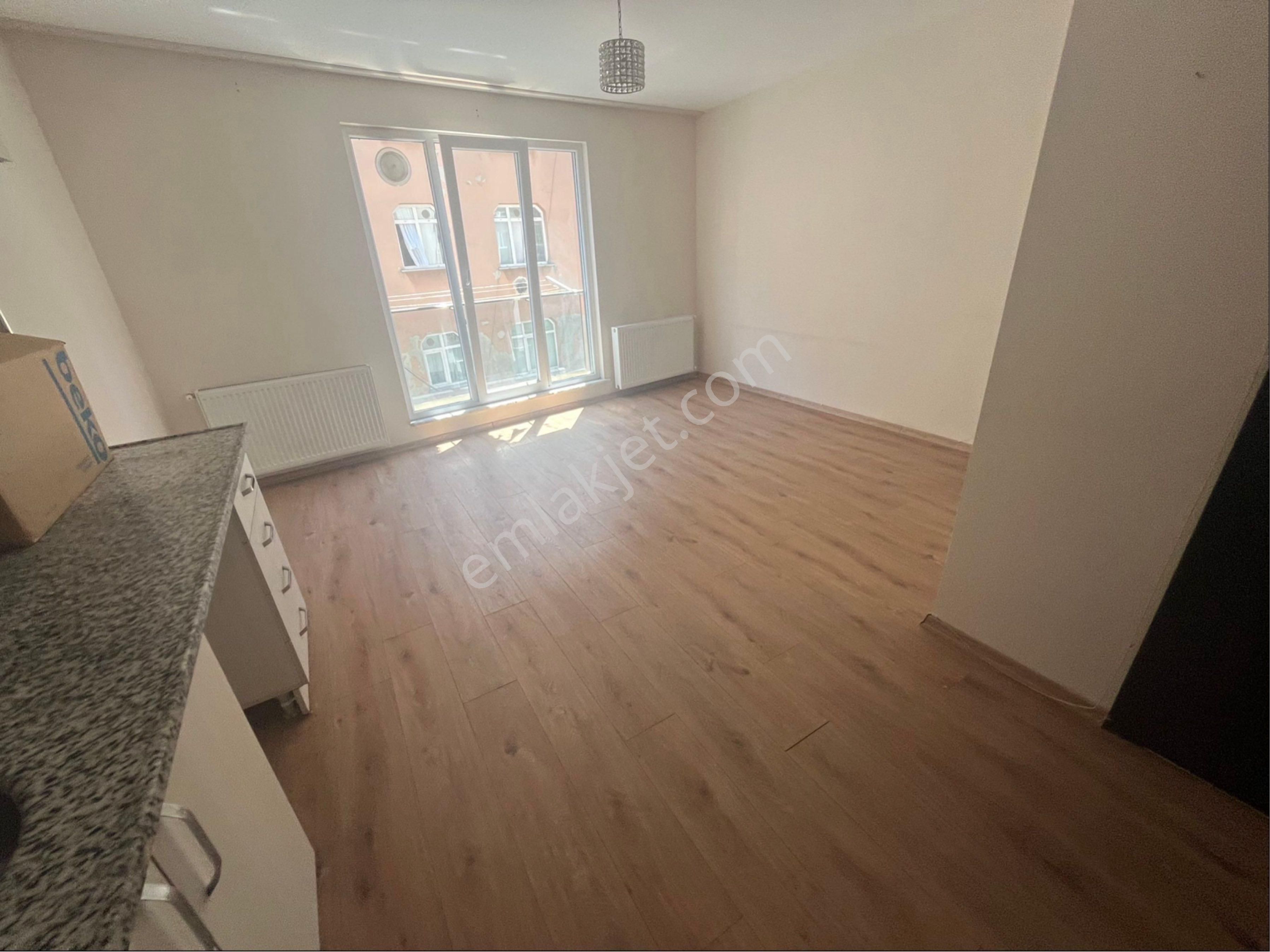 Bahçelievler Kiralık 1+1 Daire
