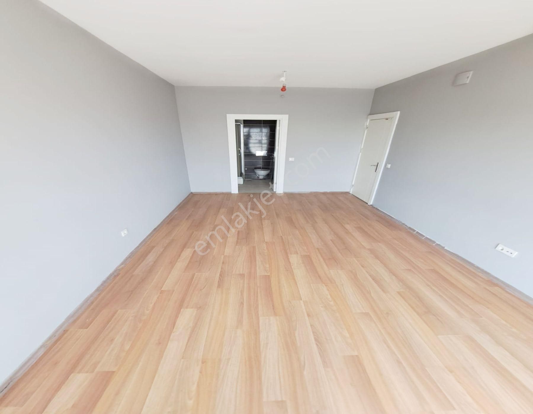 Beylikdüzü Arena'dan 2+1 Site İçi Satılık Daire - Görsel 3