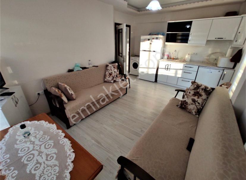 Didim Yeni Mahalle Merkezi Konumlu Satılık Asansörlü 1+1 Daire