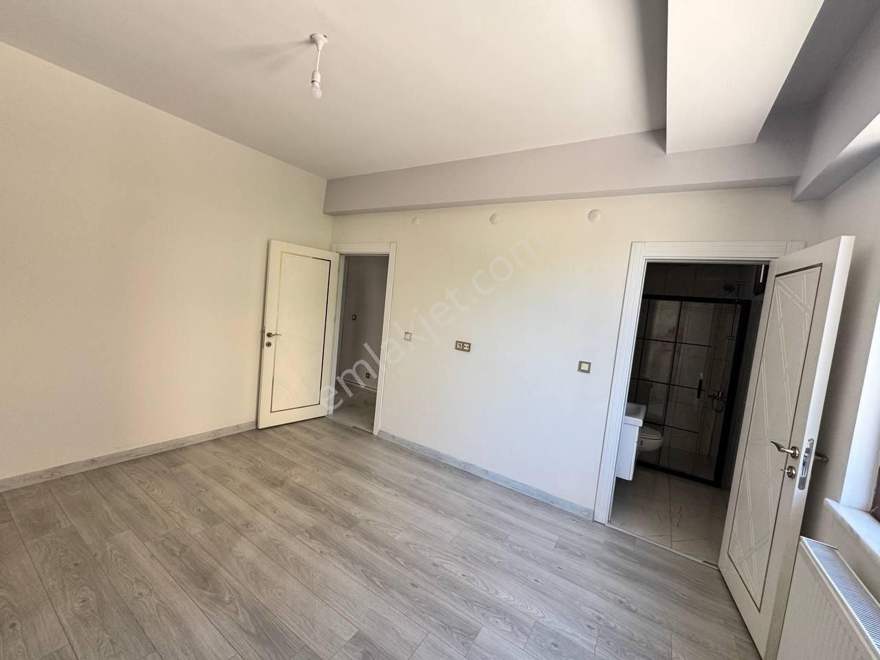 Marvel'den Yunusemre Mah Satılık 3+1 Kombili Sıfır Daire