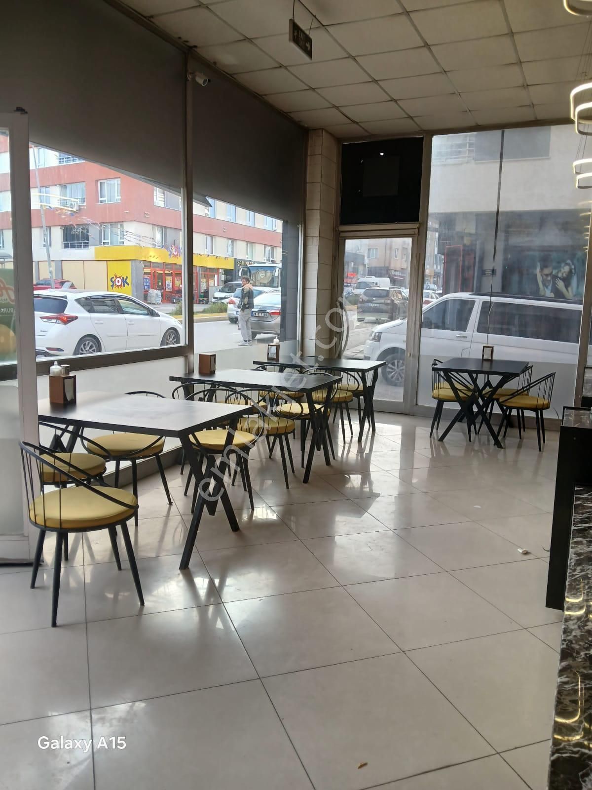 Tombakzade Caddesinde Devren Pastane - Görsel 2