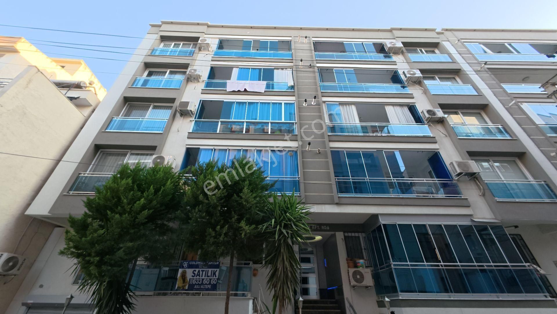 Karşıyaka Emniyet Md Arkasında Satılık Daire