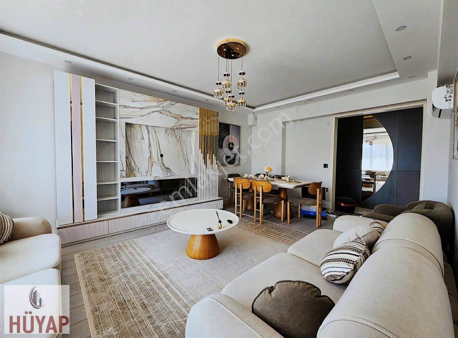 Çanakkale Merkez Esenler 60 M Yol Uzerınde Satılık 3+1 Lux
