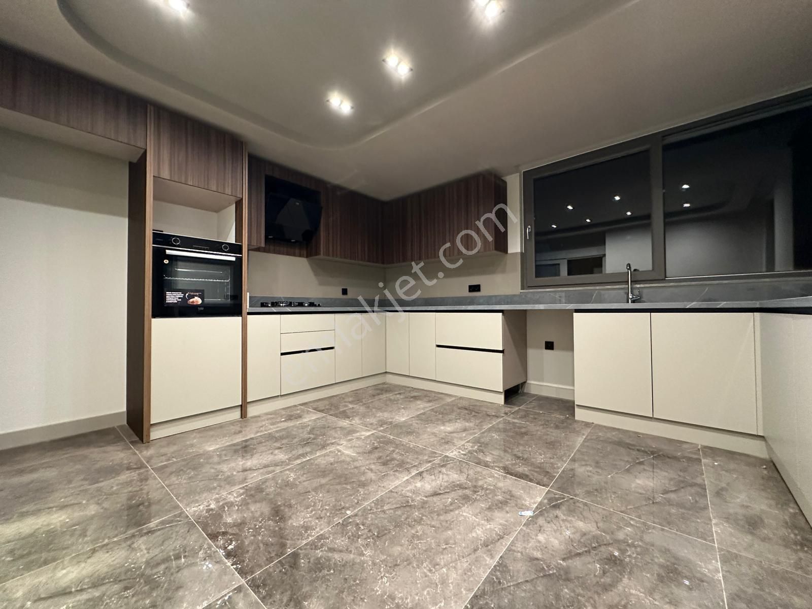 Kepezde Konforlu Yaşam Alanı Arayanlara Full Sıfır Eşyalı 3+1 - Görsel 28