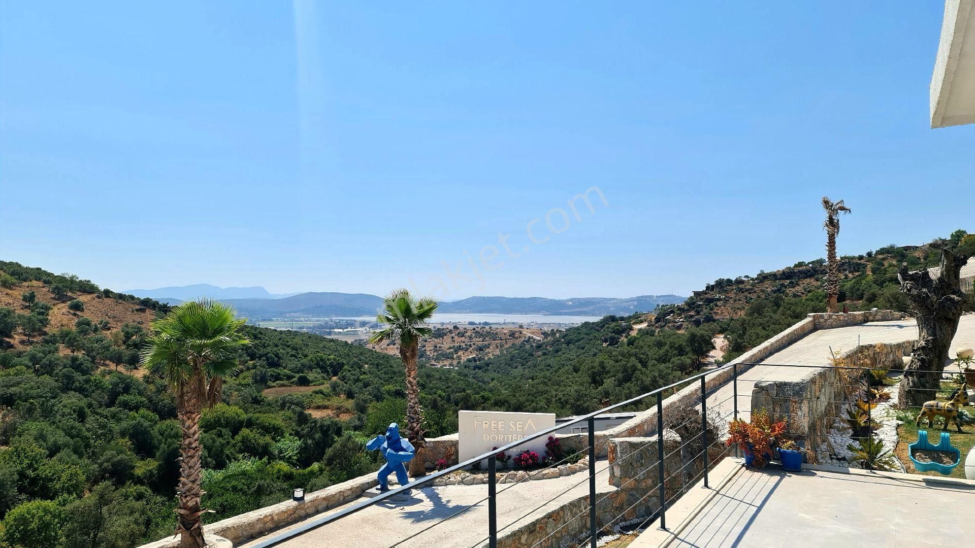 Dörttepe’de Satılık Havuz 4+1 Site İçi Villa!! - Görsel 32
