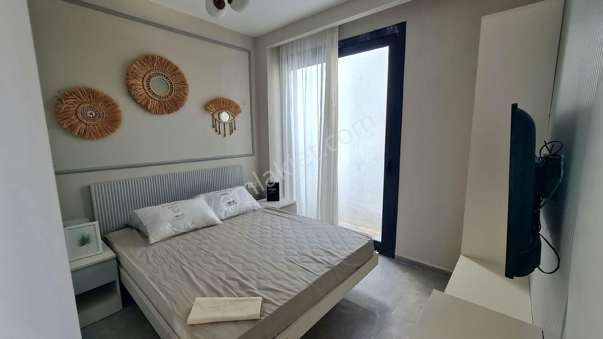 Dörttepe’de Satılık Havuz 4+1 Site İçi Villa!! - Görsel 16