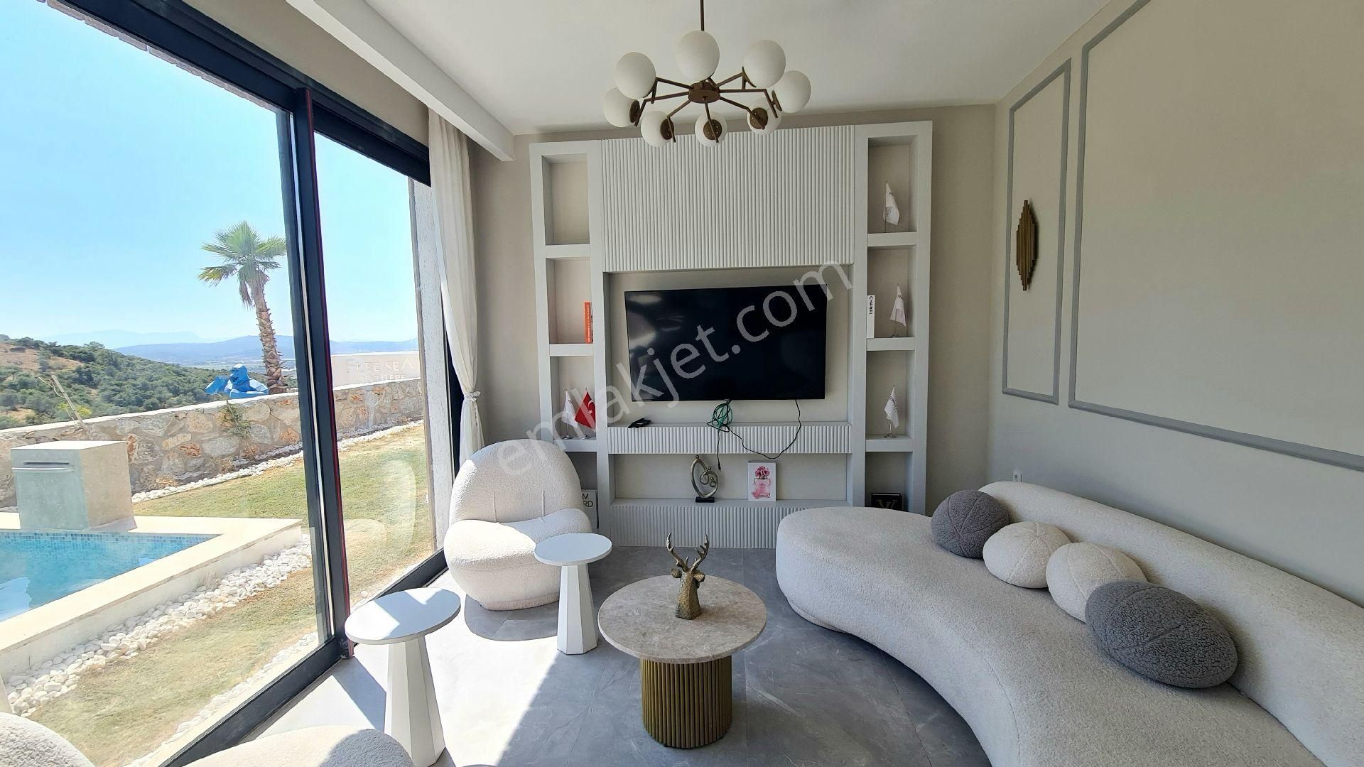 Dörttepe’de Satılık Havuz 4+1 Site İçi Villa!! - Görsel 5