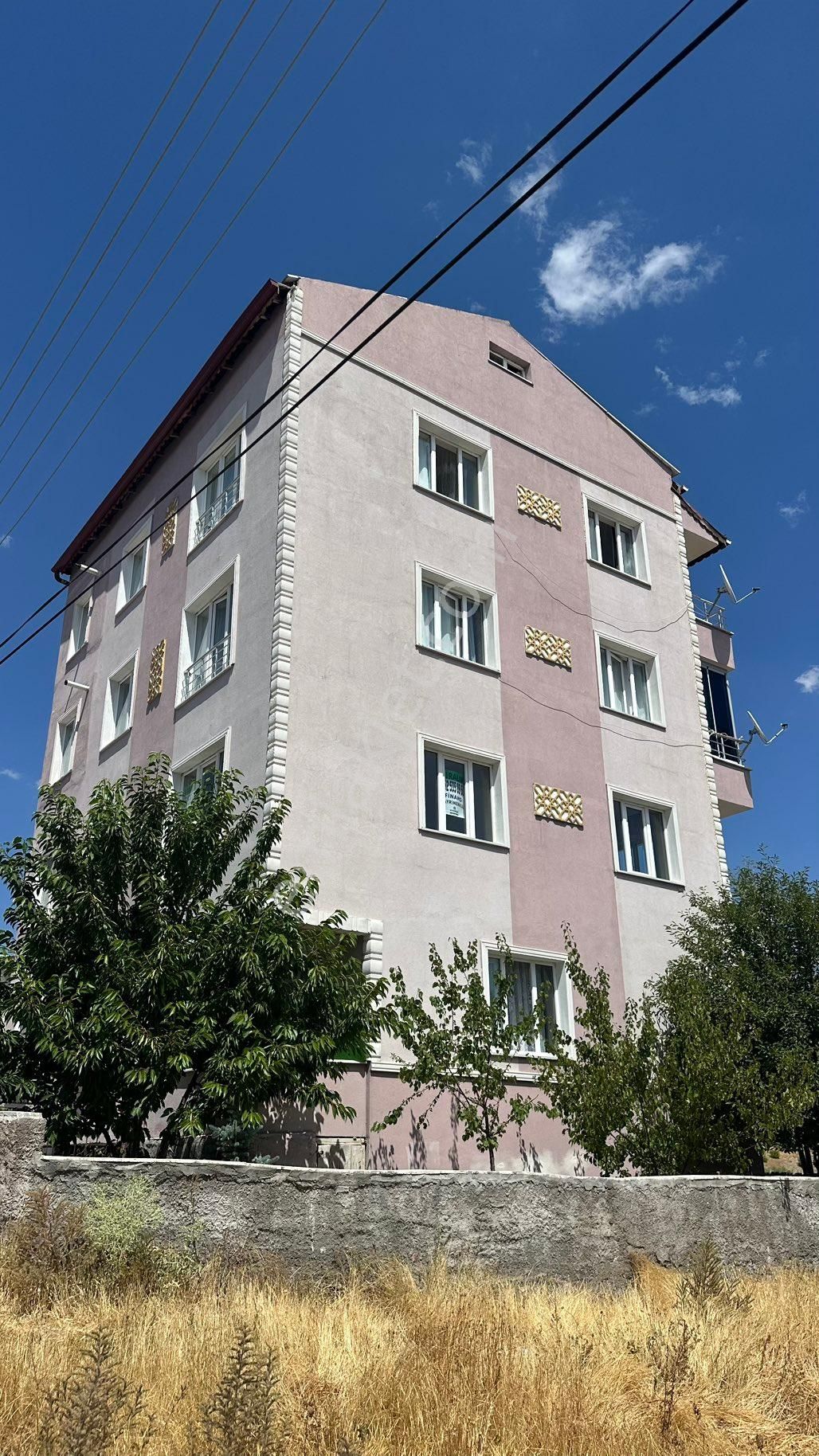 Finans Gayrimenkul'den Fatih Mah. 3+1 Kiralık Daire