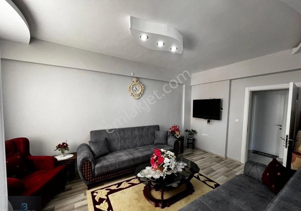 Reşadiye Mah. Salı Pazarı Altında Satılık 3+1 Daire - Görsel 3