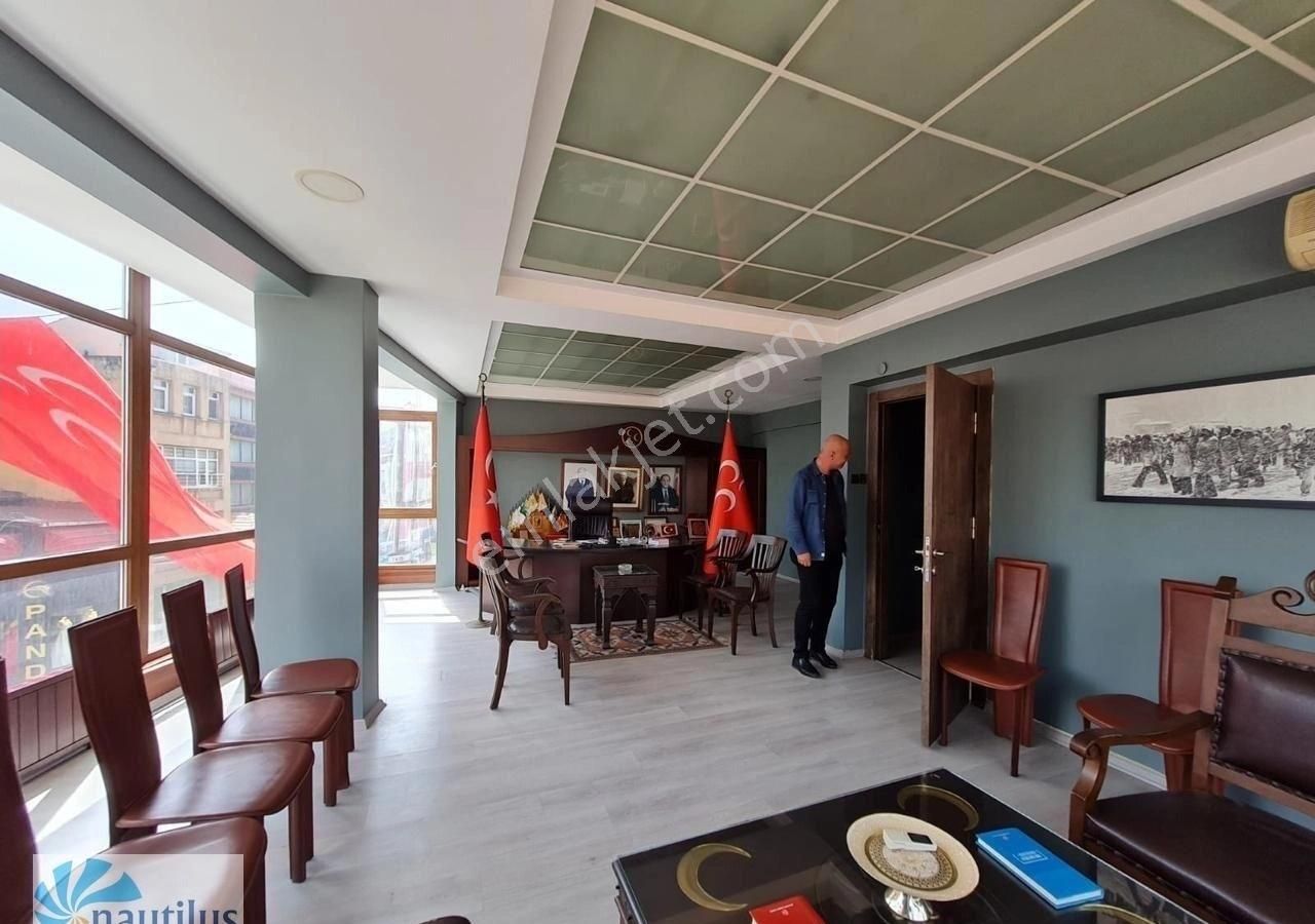 Kadıköy Rasimpaşa Merkezde Cadde Üzeri 4+1 İşyerine Uygun Kiralık Daire.​ - Görsel 25