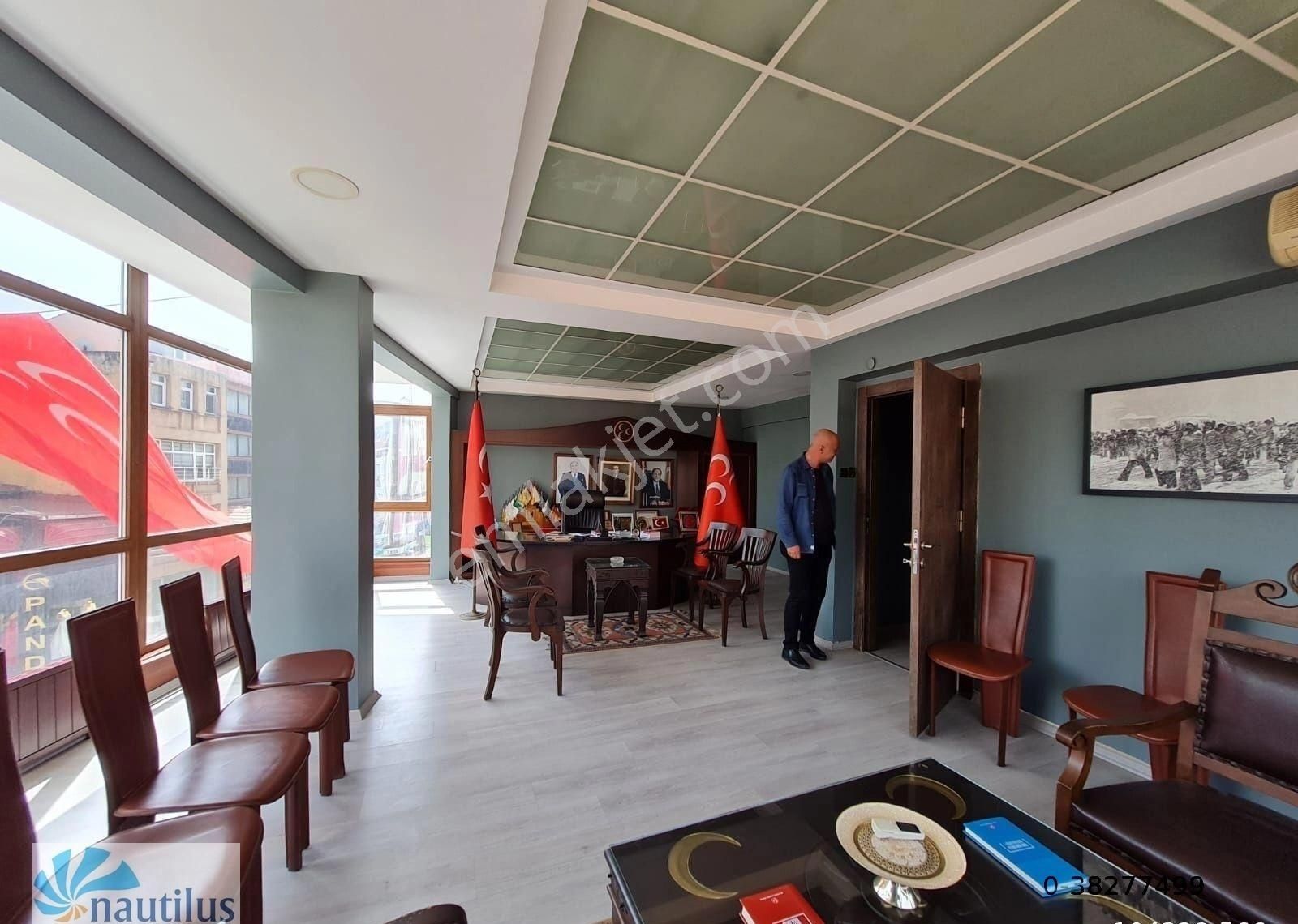 Kadıköy Rasimpaşa Merkezde Cadde Üzeri 4+1 İşyerine Uygun Kiralık Daire.​ - Görsel 15