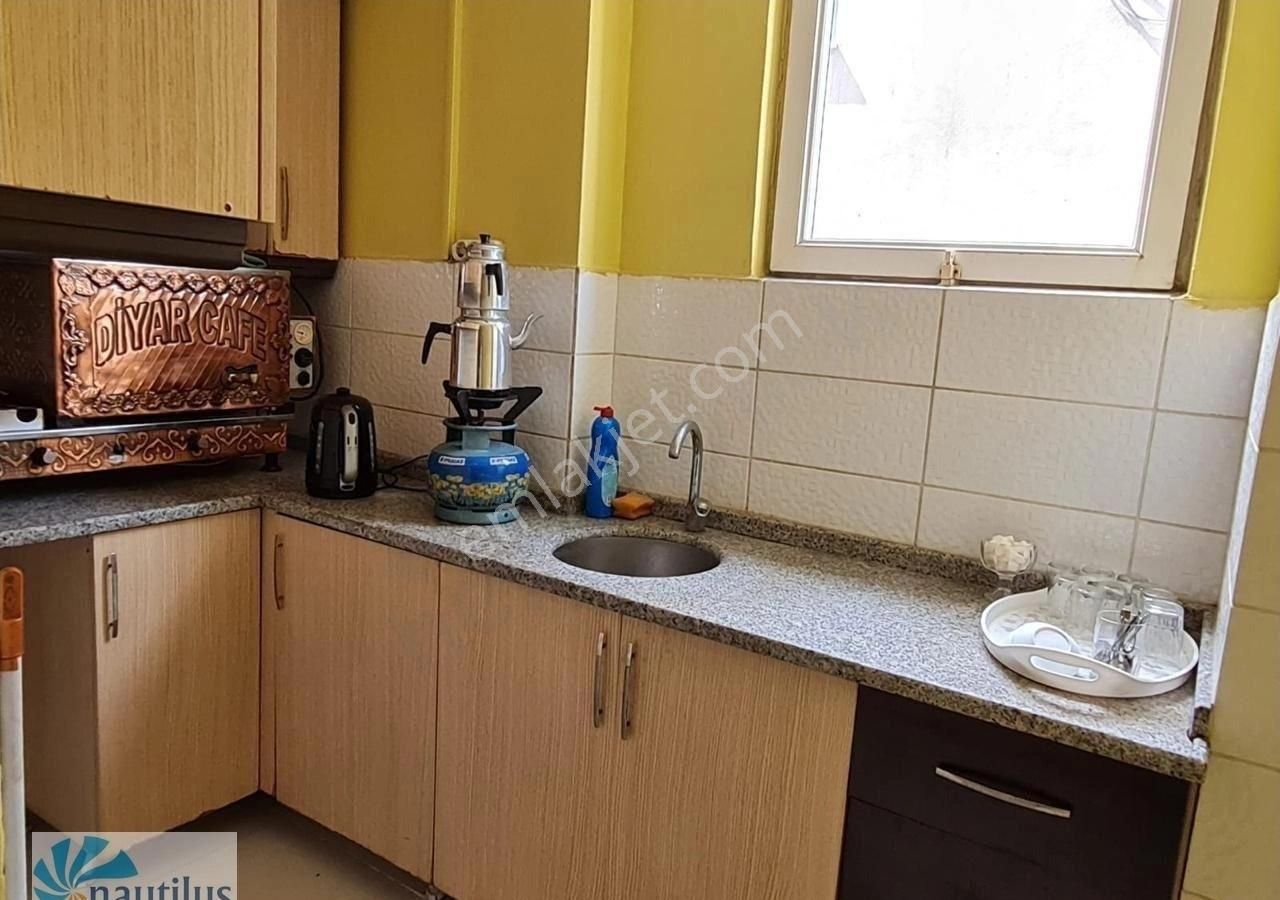 Kadıköy Rasimpaşa Merkezde Cadde Üzeri 4+1 İşyerine Uygun Kiralık Daire.​ - Görsel 7