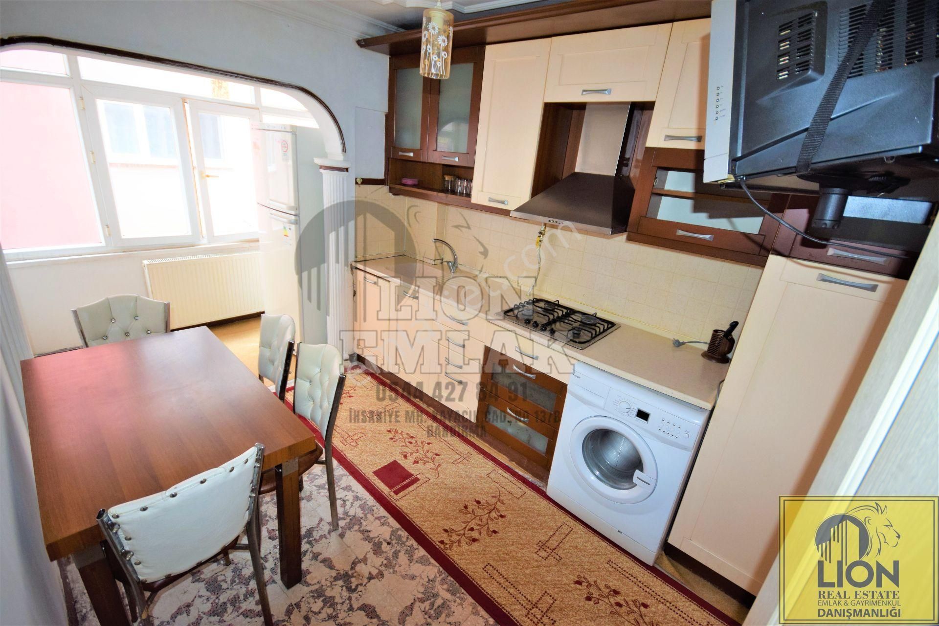 Bandırma Hacı Yusuf'ta Full Eşyalı , Çarşı Merkez'de Kiralık 2+1 Daire