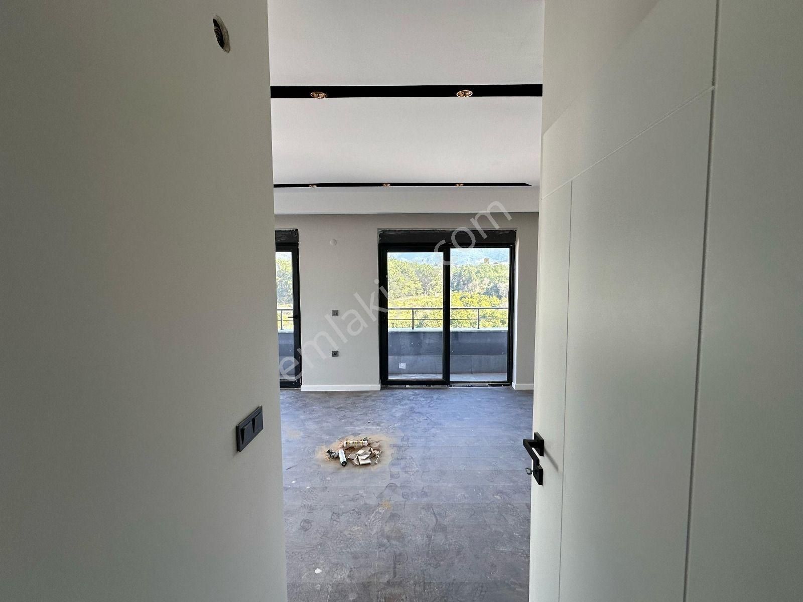 Baha'dan Alanya Da Doğa Manzaralı Lüks 4+1 Daire - Görsel 23