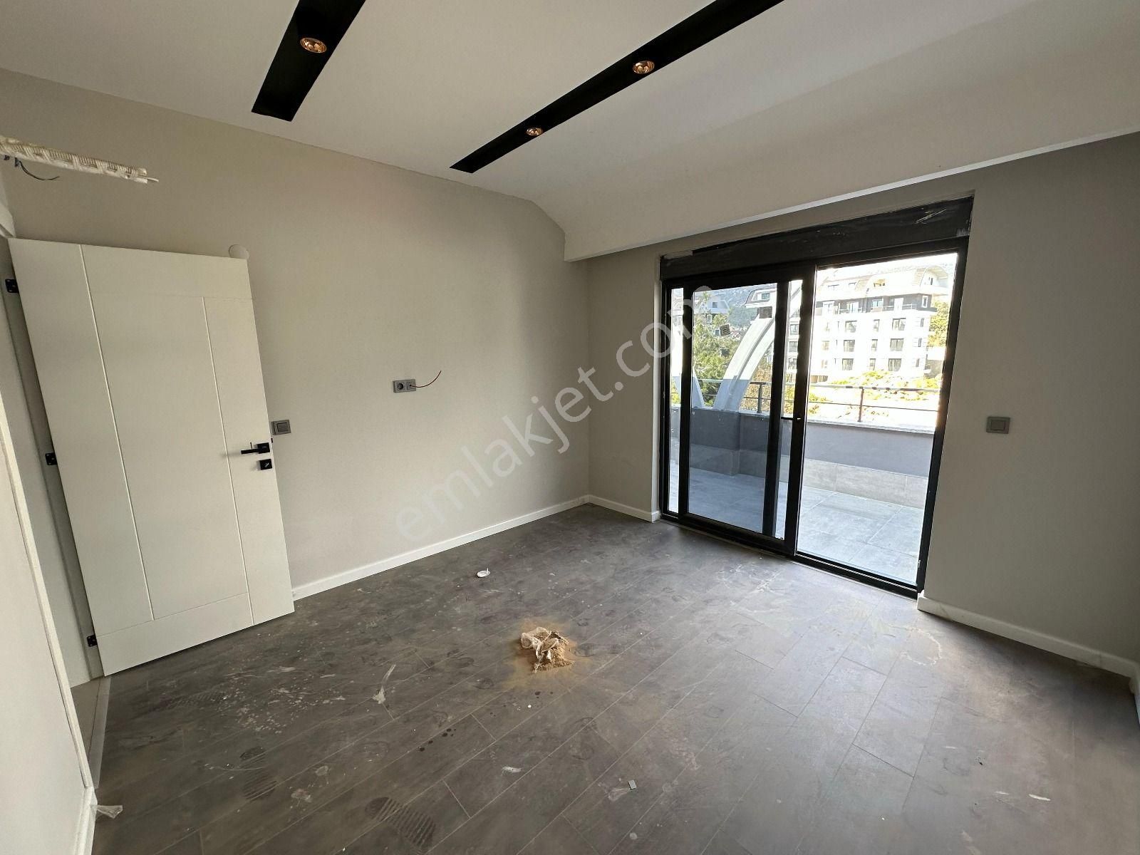 Baha'dan Alanya Da Doğa Manzaralı Lüks 4+1 Daire - Görsel 25