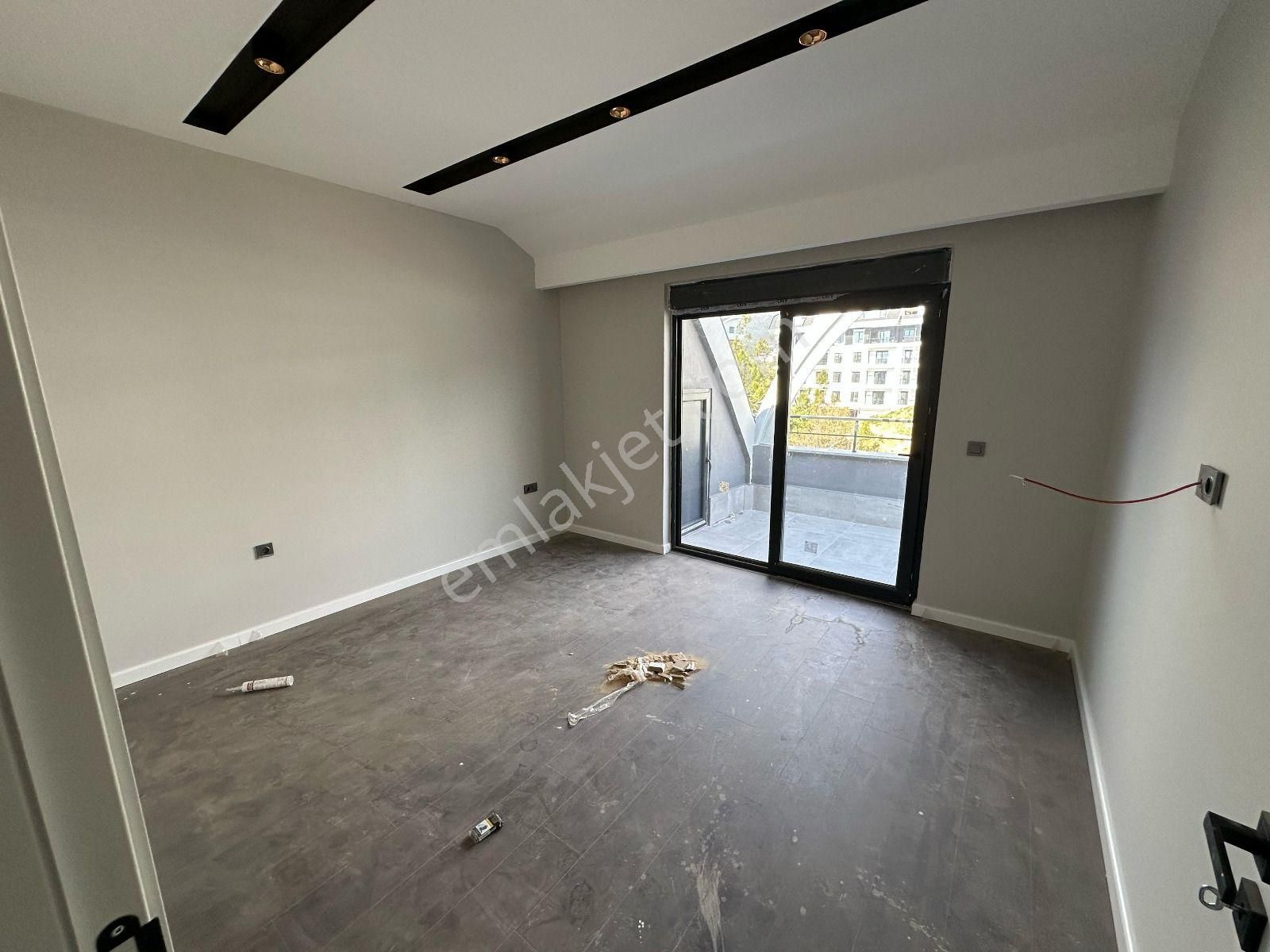 Baha'dan Alanya Da Doğa Manzaralı Lüks 4+1 Daire - Görsel 24