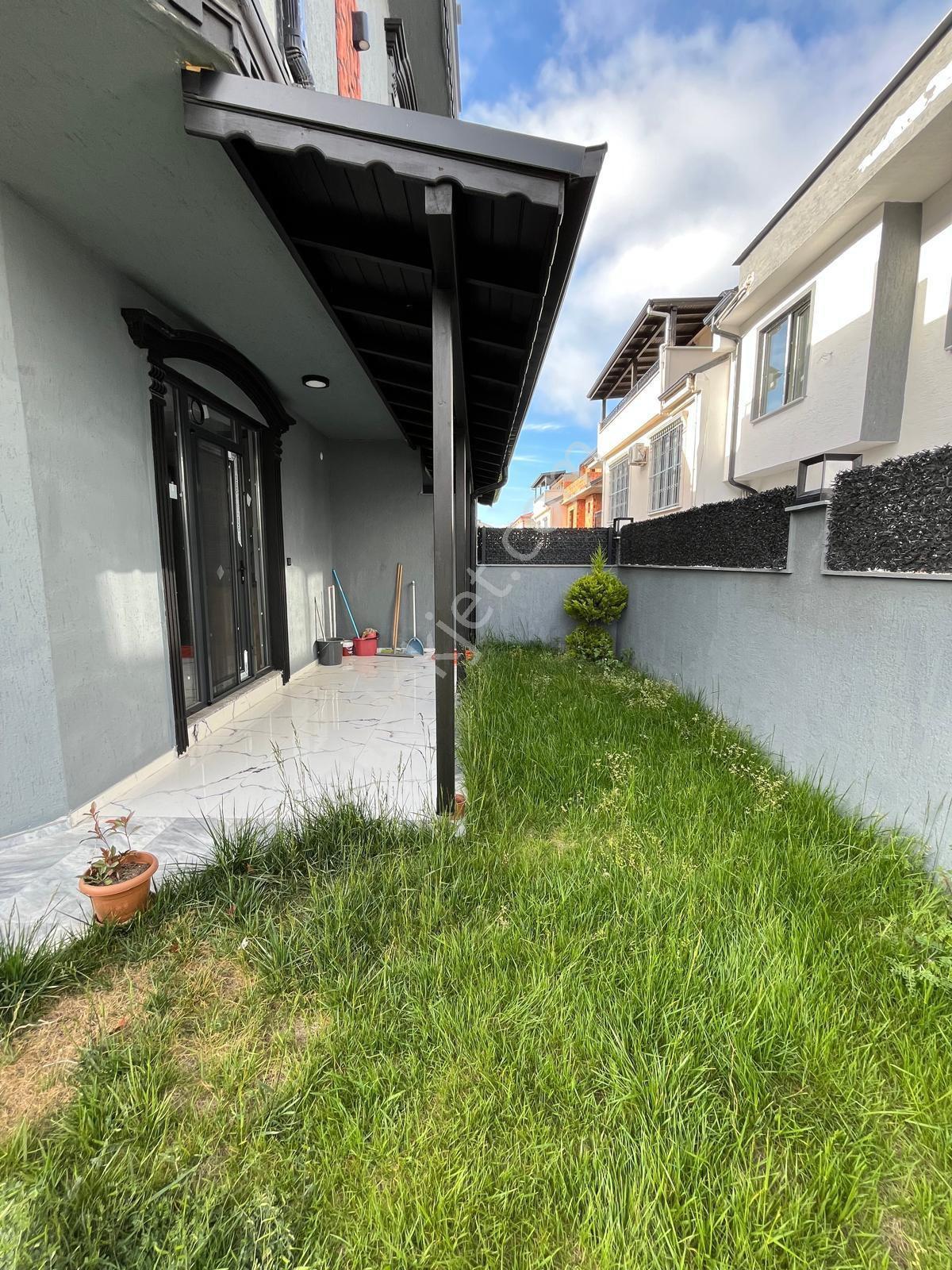 Kocaali Alandere Mah. Müstakil Geniş Bahçeli, 3+1 Yerden Isıtmalı Satılık Sıfır Tripleks Villa - Görsel 29