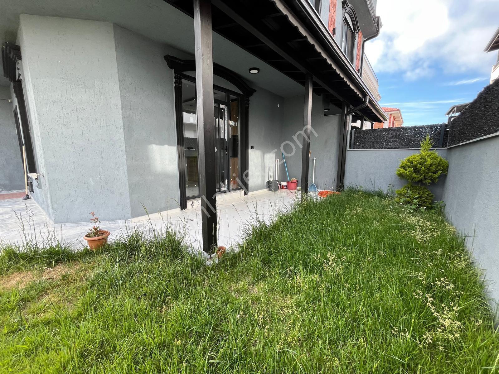 Kocaali Alandere Mah. Müstakil Geniş Bahçeli, 3+1 Yerden Isıtmalı Satılık Sıfır Tripleks Villa - Görsel 6