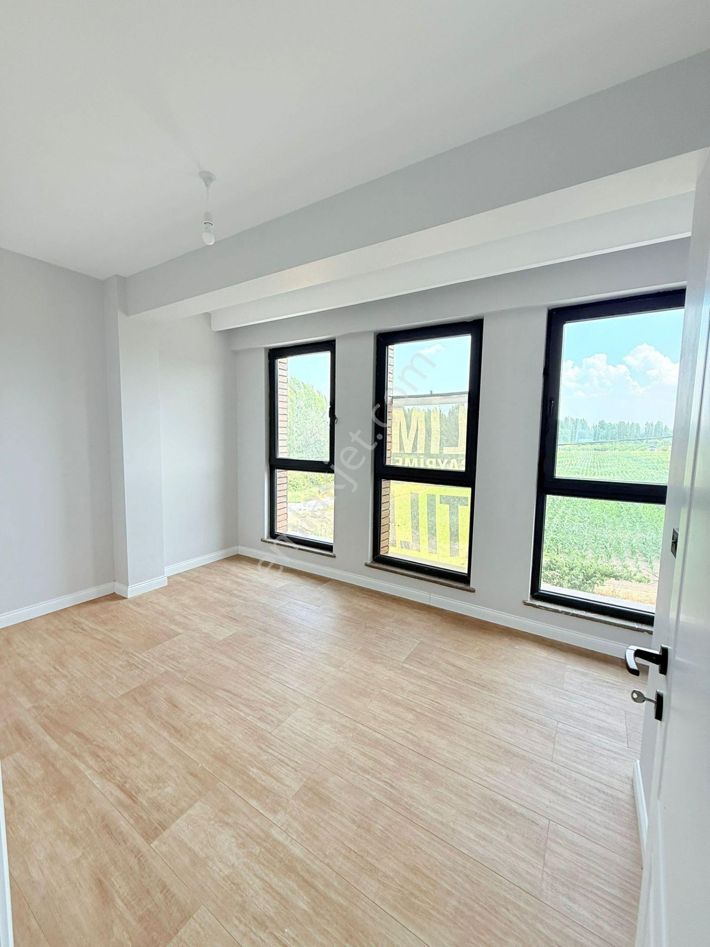 S-198 Karabayır Satılık Sıfır 4+1 Triblex Villa - Görsel 10