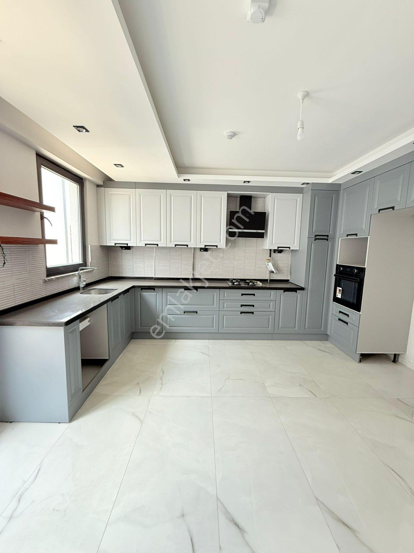 S-198 Karabayır Satılık Sıfır 4+1 Triblex Villa - Görsel 15