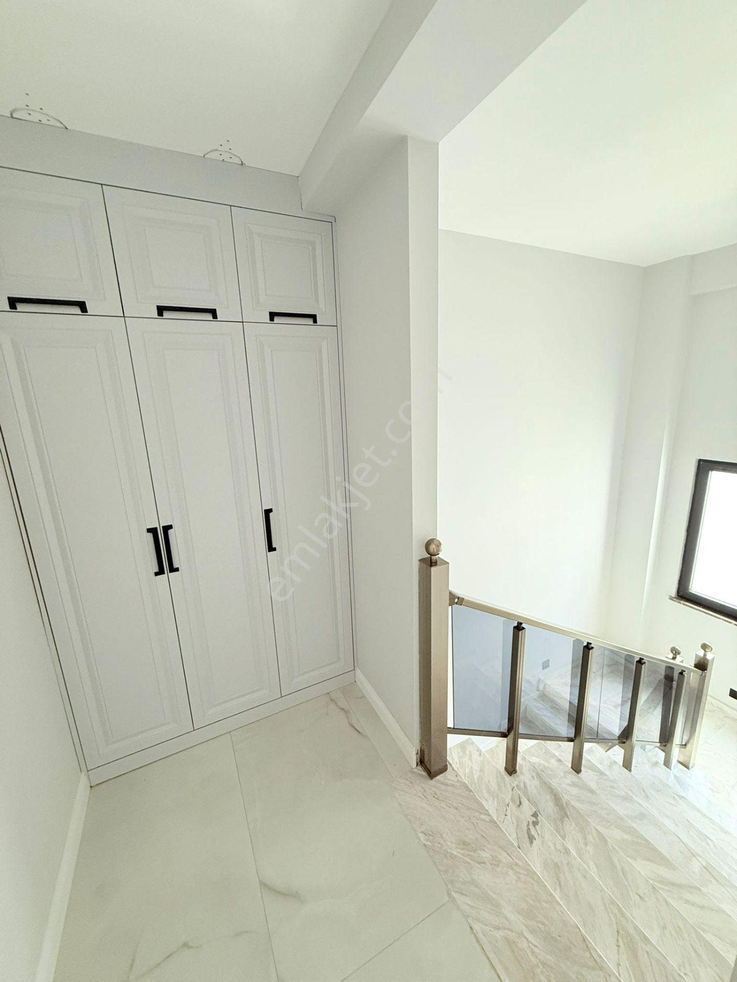 S-198 Karabayır Satılık Sıfır 4+1 Triblex Villa - Görsel 12