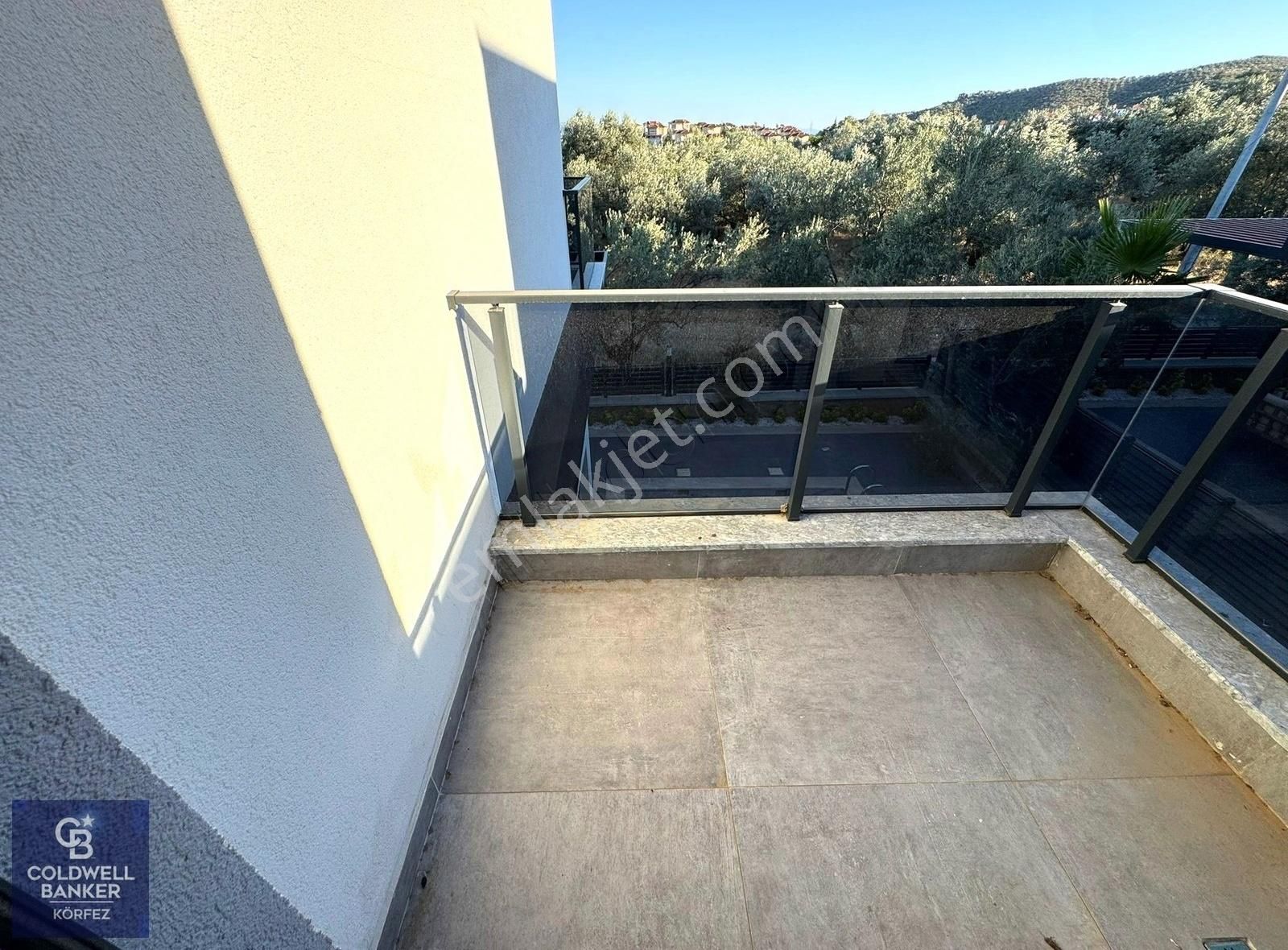 Güre'de,doğa Ve Deniz Manzaralı, Şık Tasarımlı, 5+1 Loft Villa - Görsel 9