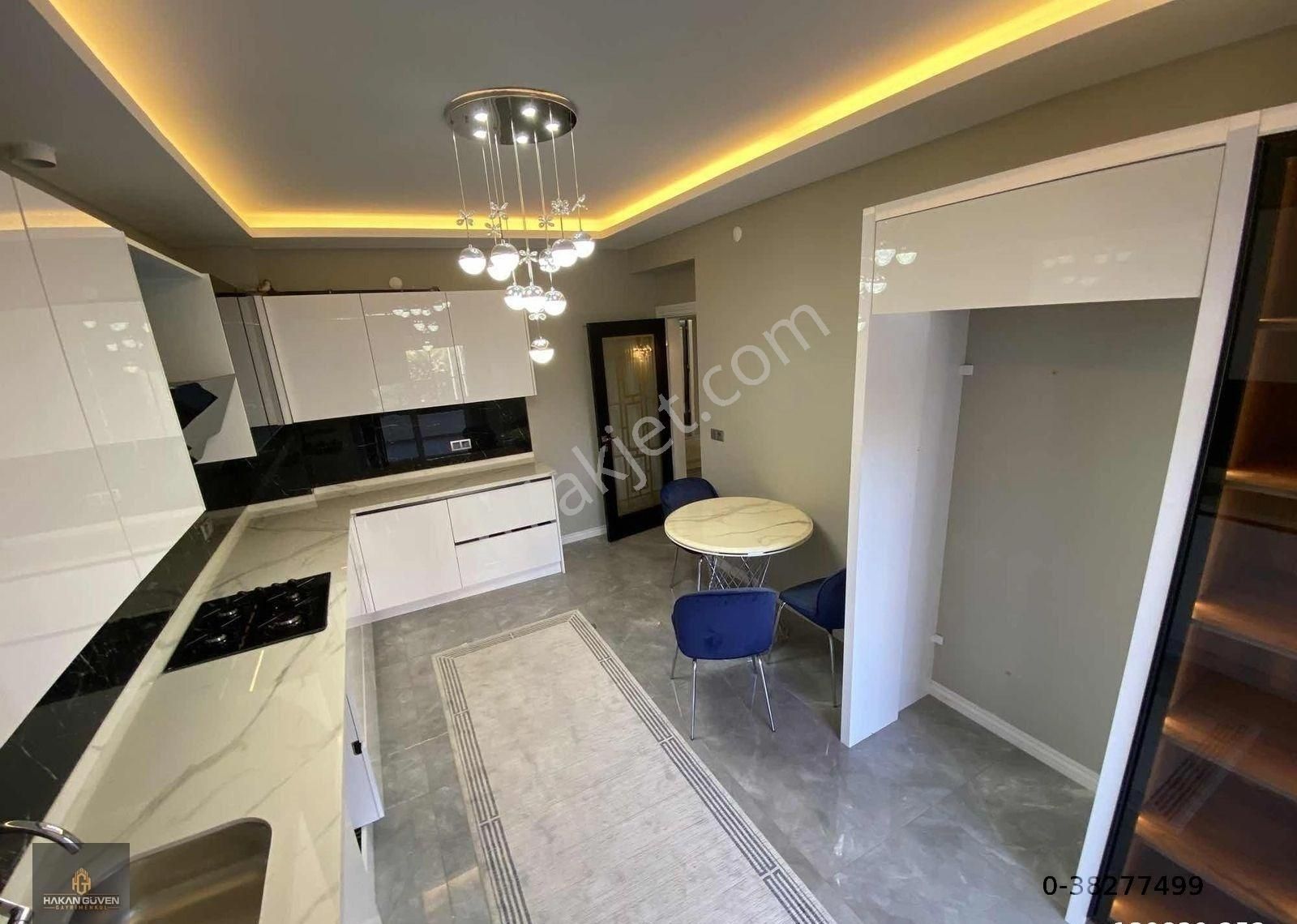 Palmiye Meram Konutları 3+1 Ultra Lüx Site İçi Daire Satılık