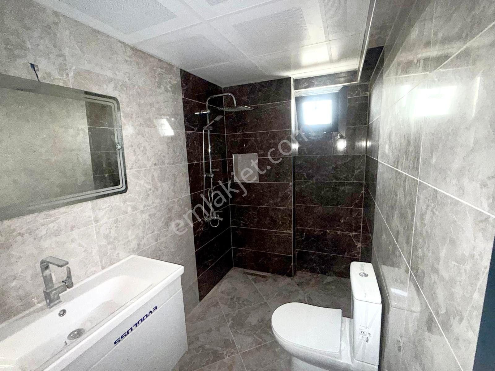 Dikili Cumhuriyet Mah. Çetin Emeç'te Satılık Müstakil 4+1 Villa - Görsel 18