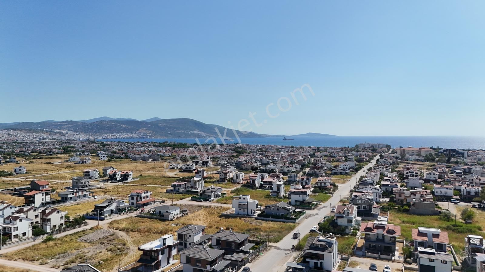 Dikili Cumhuriyet Mah. Çetin Emeç'te Satılık Müstakil 4+1 Villa - Görsel 33