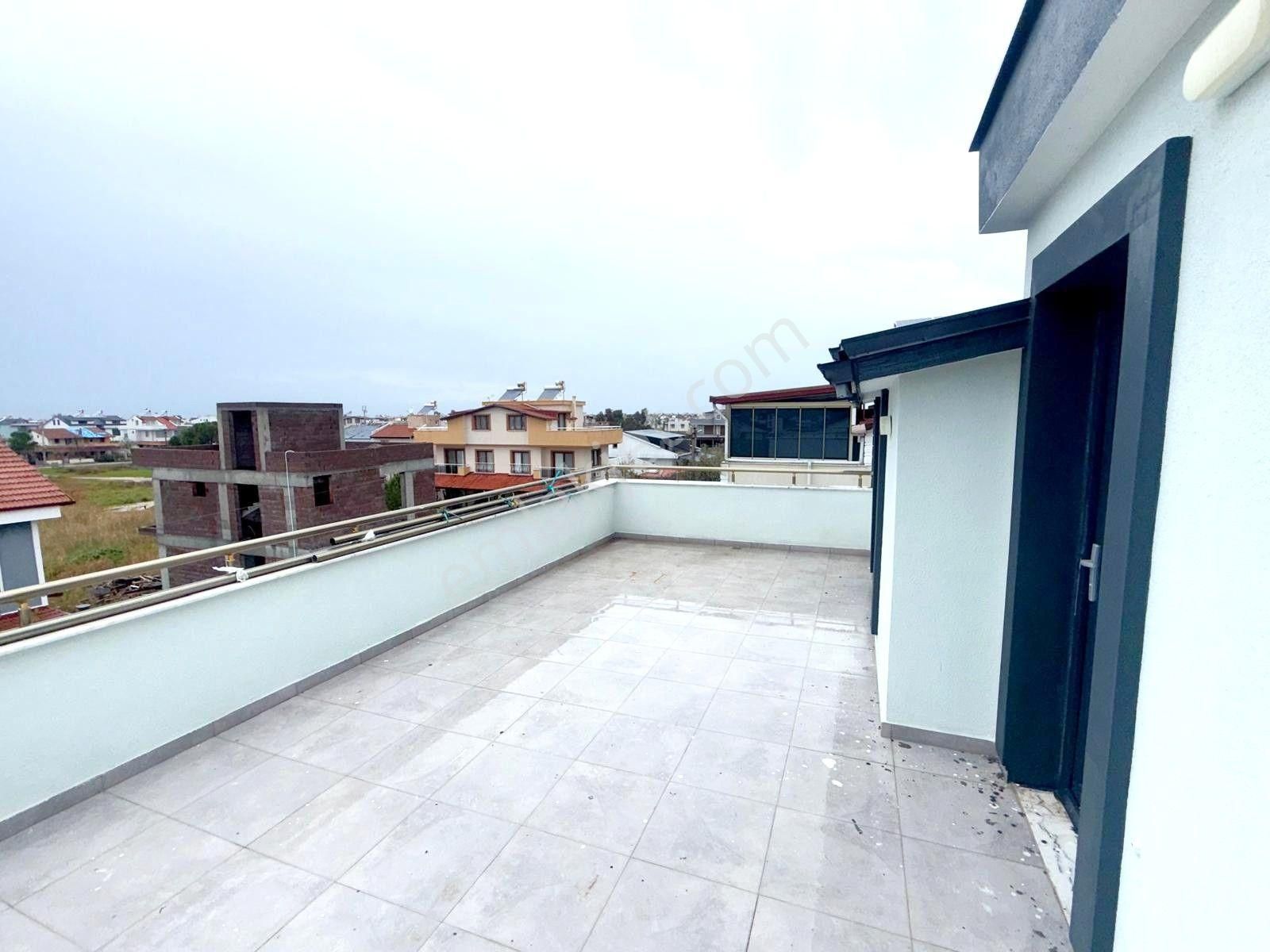 Dikili Cumhuriyet Mah. Çetin Emeç'te Satılık Müstakil 4+1 Villa - Görsel 27