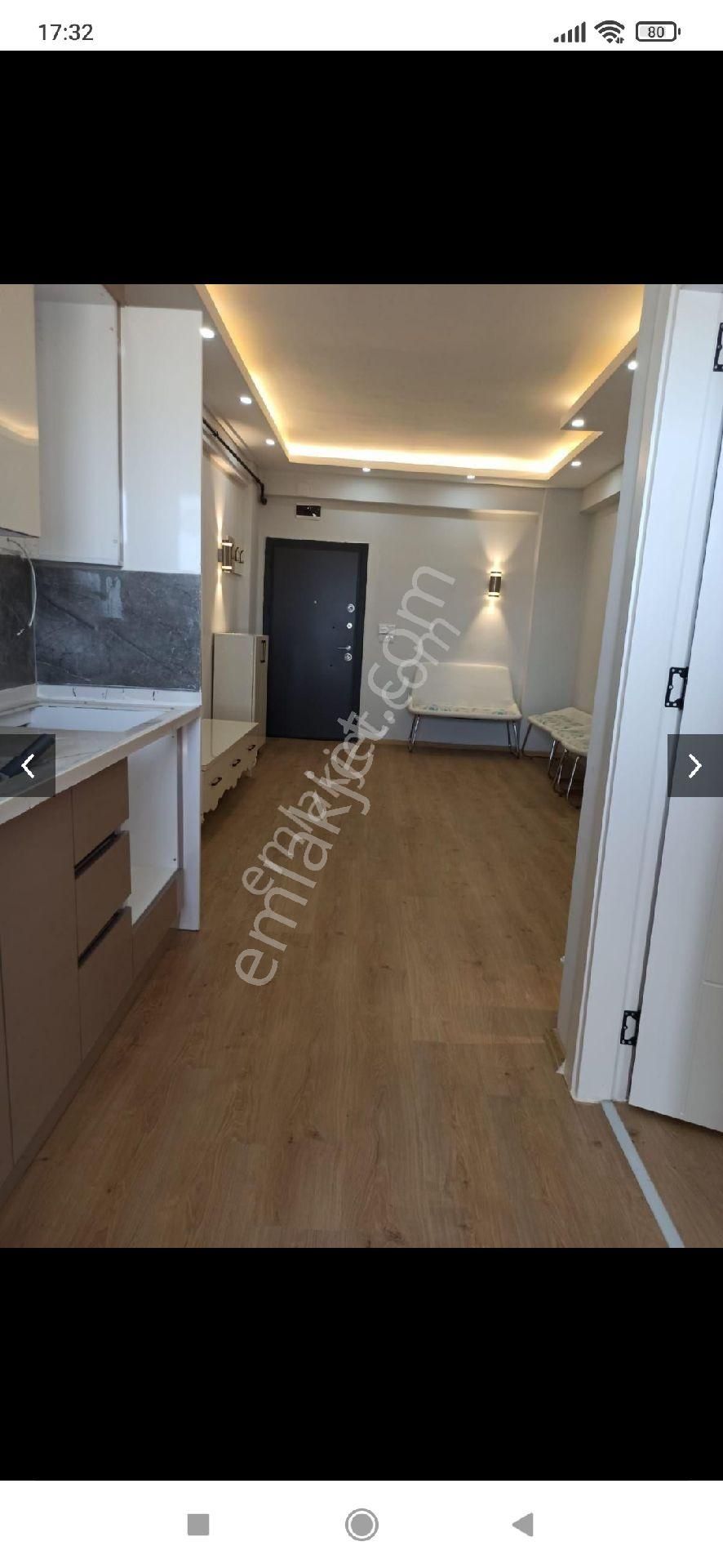 Nf Emlaktan Acil'de Satılık 1+1 Sırrın Anayolda Daire