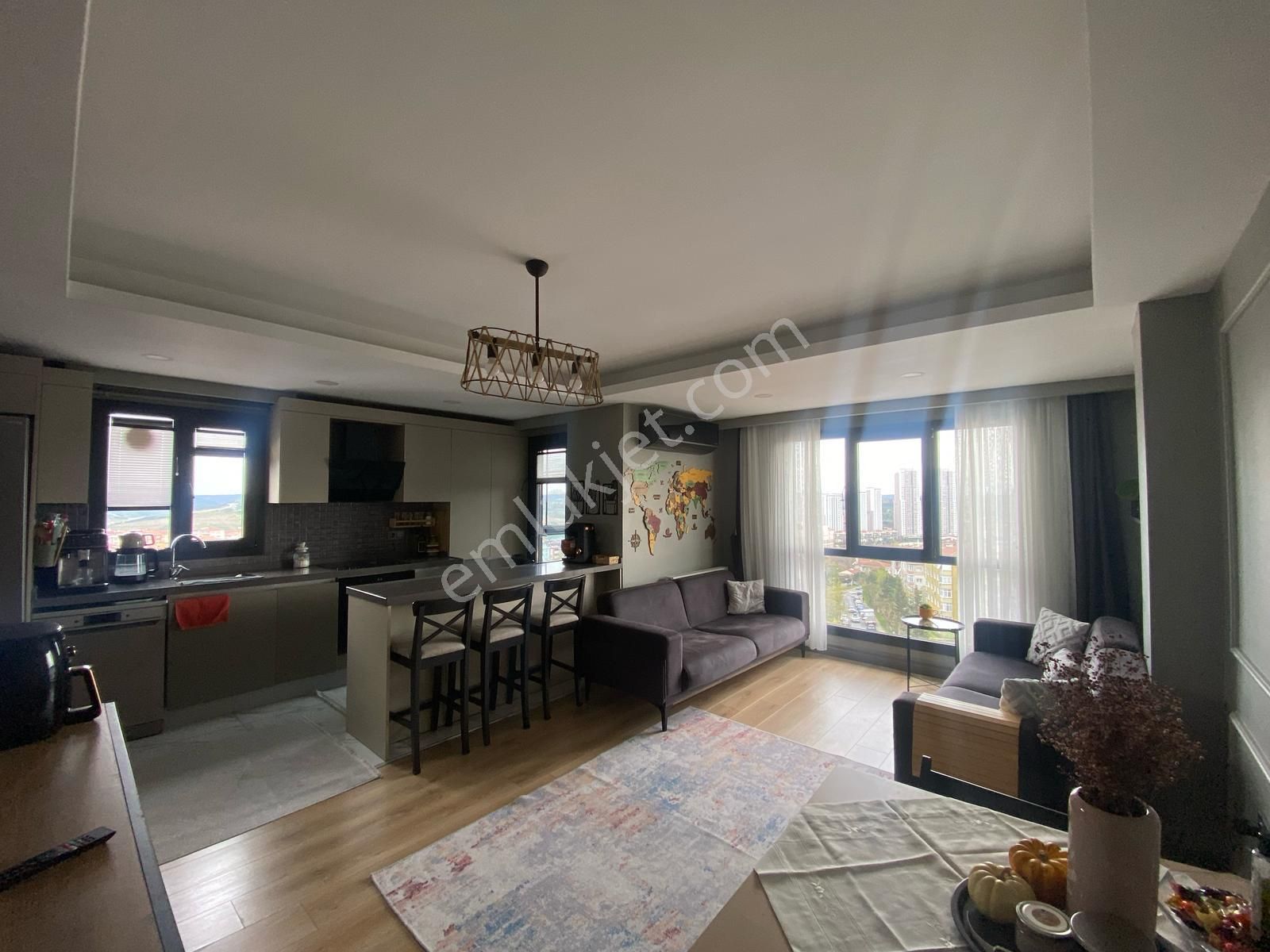Akşemsettinde Site İçerisinde Lüx Önü Açık Satılık Dubleks Daire