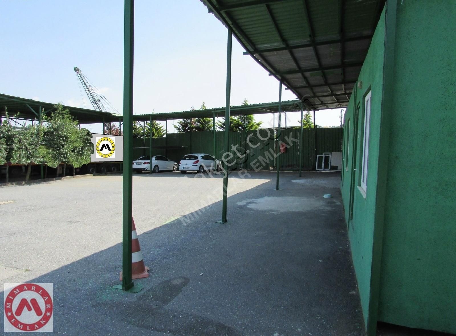 Büyükbakkalköy Full Eşyalı 5 Dönüm Araziye Sahip Kiralık Depo