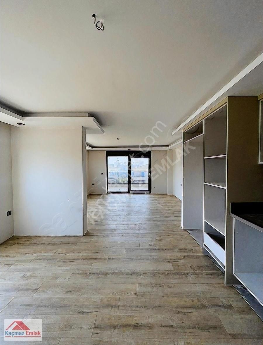 Manavgat Sorgun'da Sıfır Sitede Lüx 3+1 Kiralık Ara Kat Daire!