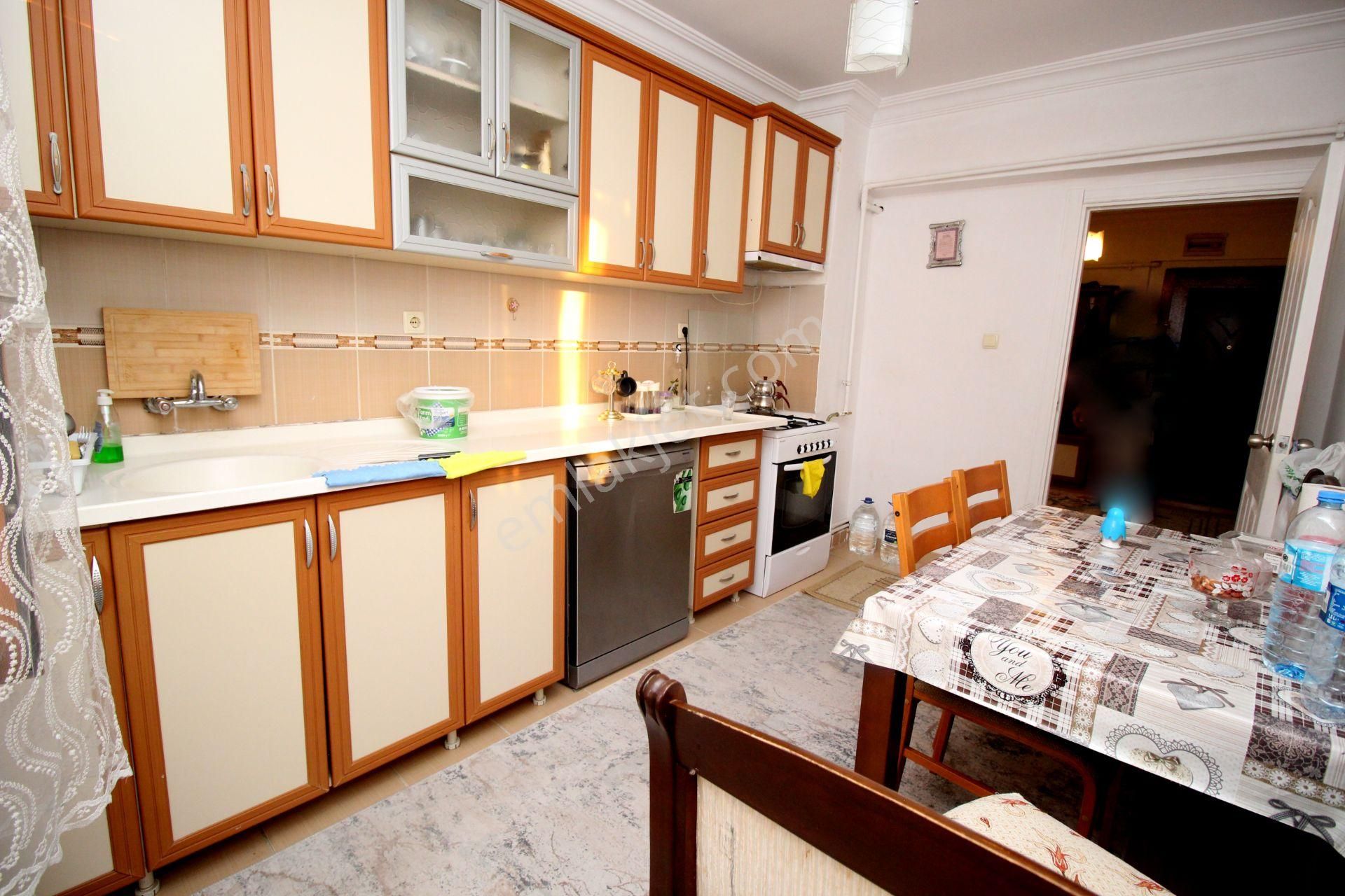 Emre Emlak'tan Elvan'da Geniş Satılık 5+1 Teras Keyfi - Görsel 4