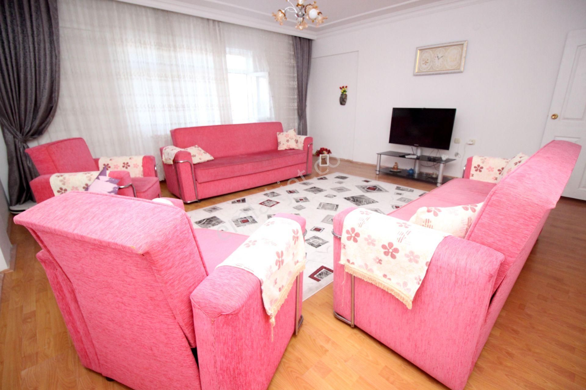 Emre Emlak'tan Elvan'da Geniş Satılık 5+1 Teras Keyfi - Görsel 8