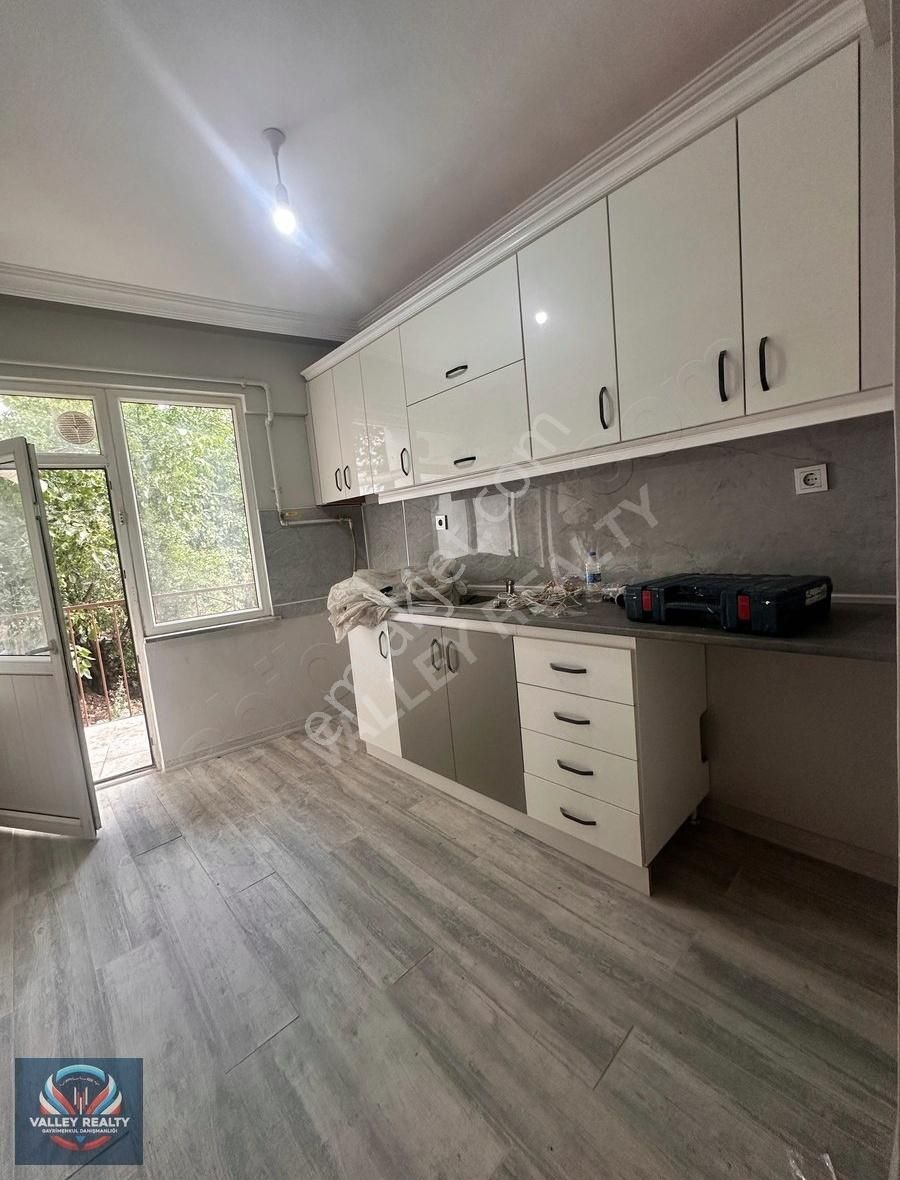 Valleyden Nusratiye Mahallesinde Masrafsız 2+1 Daire