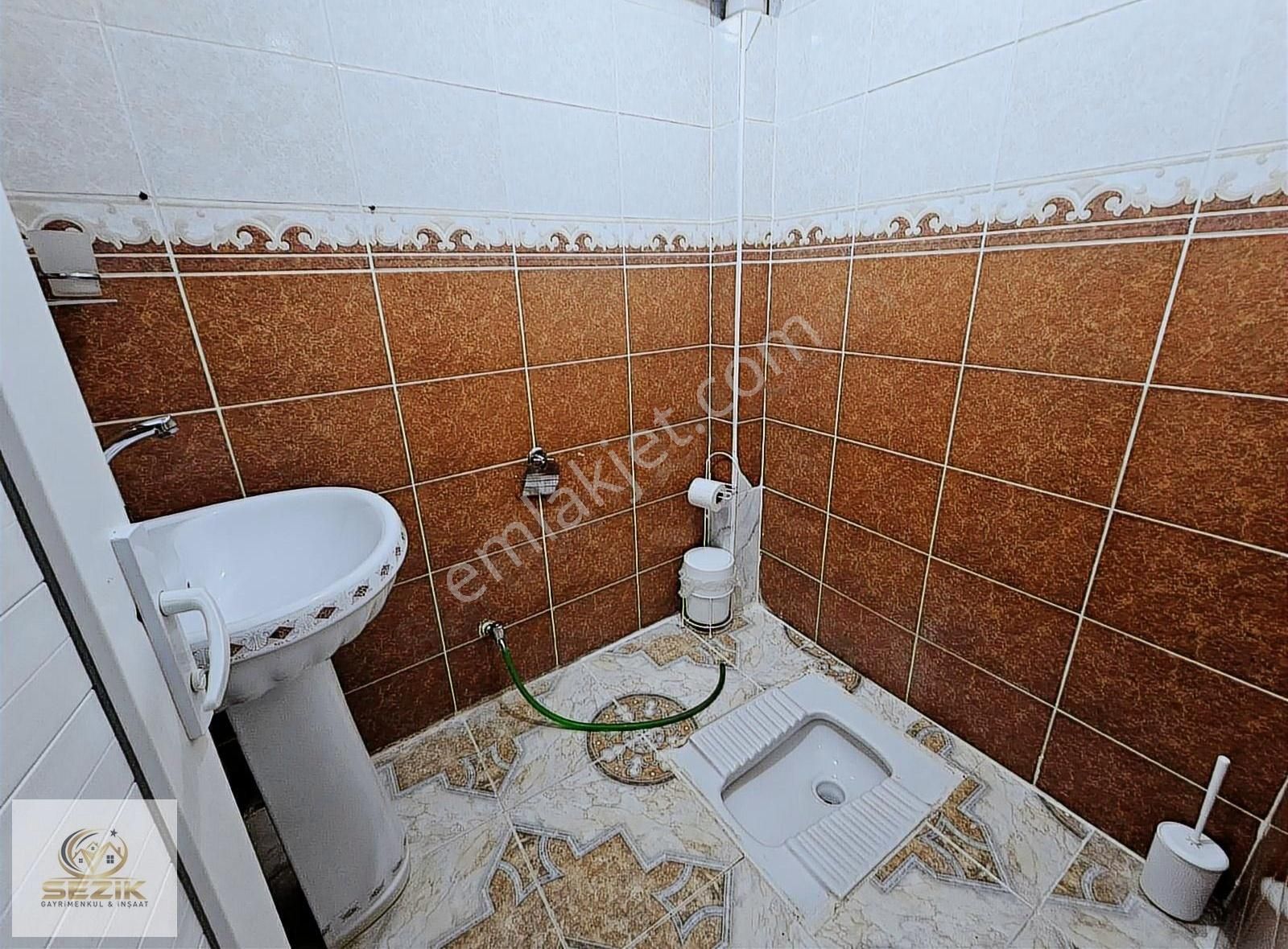 Gülbahçesi Mh Kız Listesi Karşısı Yeni Cuma Pazarı Karşısı - Görsel 9