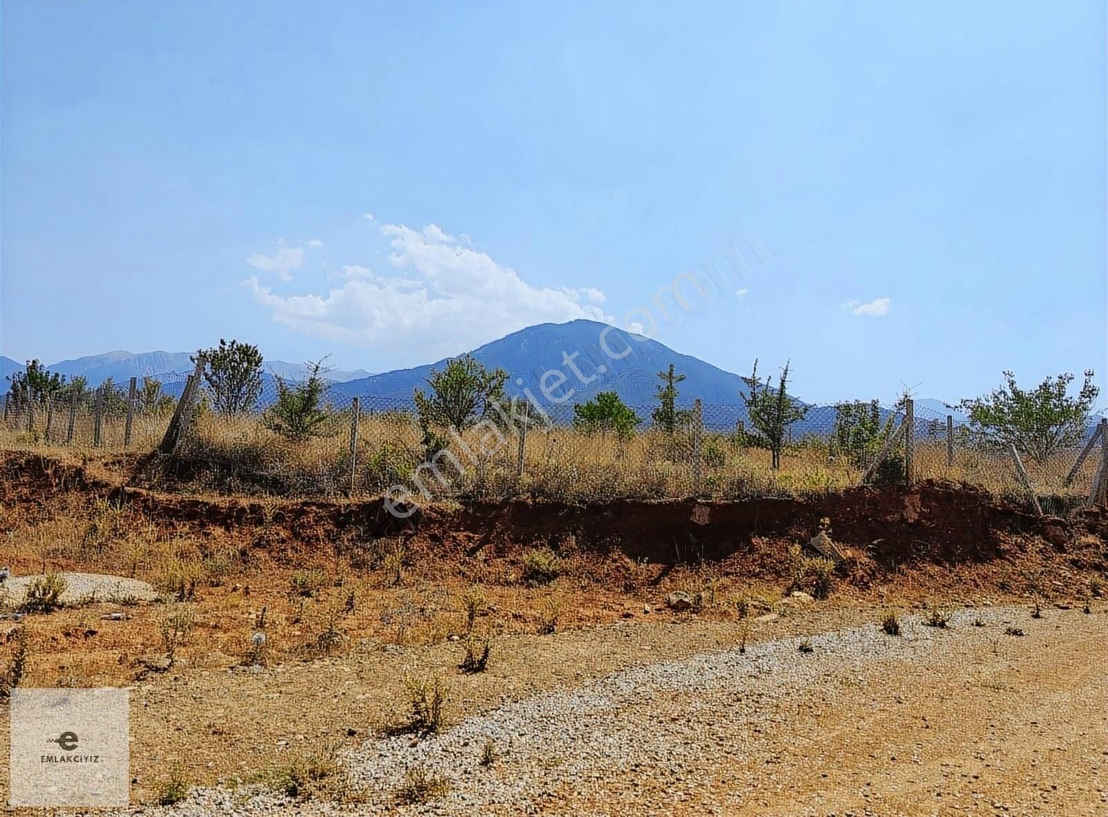 3 Tarafı Yol 30metre Yol Cepheli B+5 Kat Ruhsatlı Satılık Arsa