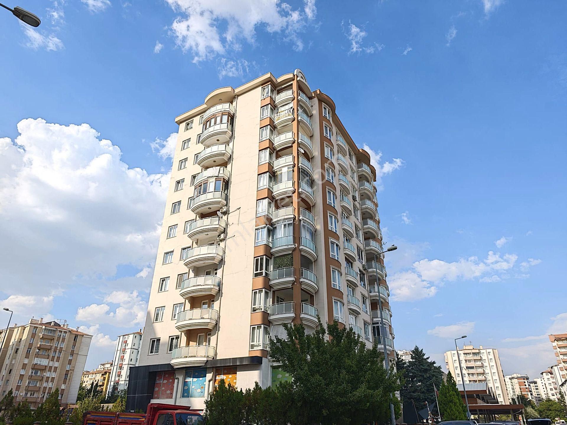 Fed Global / Tunalife Avm Karşısında 4+1 Manzaralı Satılık Lüks Daire