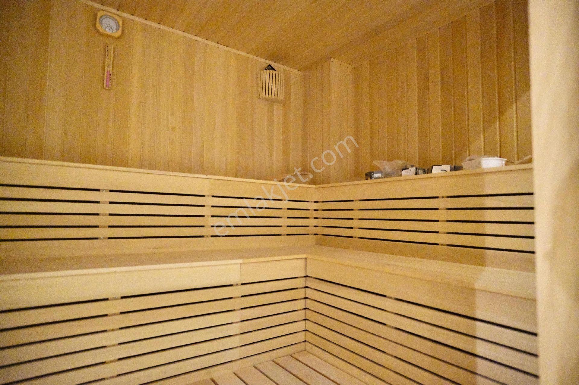 Havuzlu Site Şık Modern Daire - Görsel 32