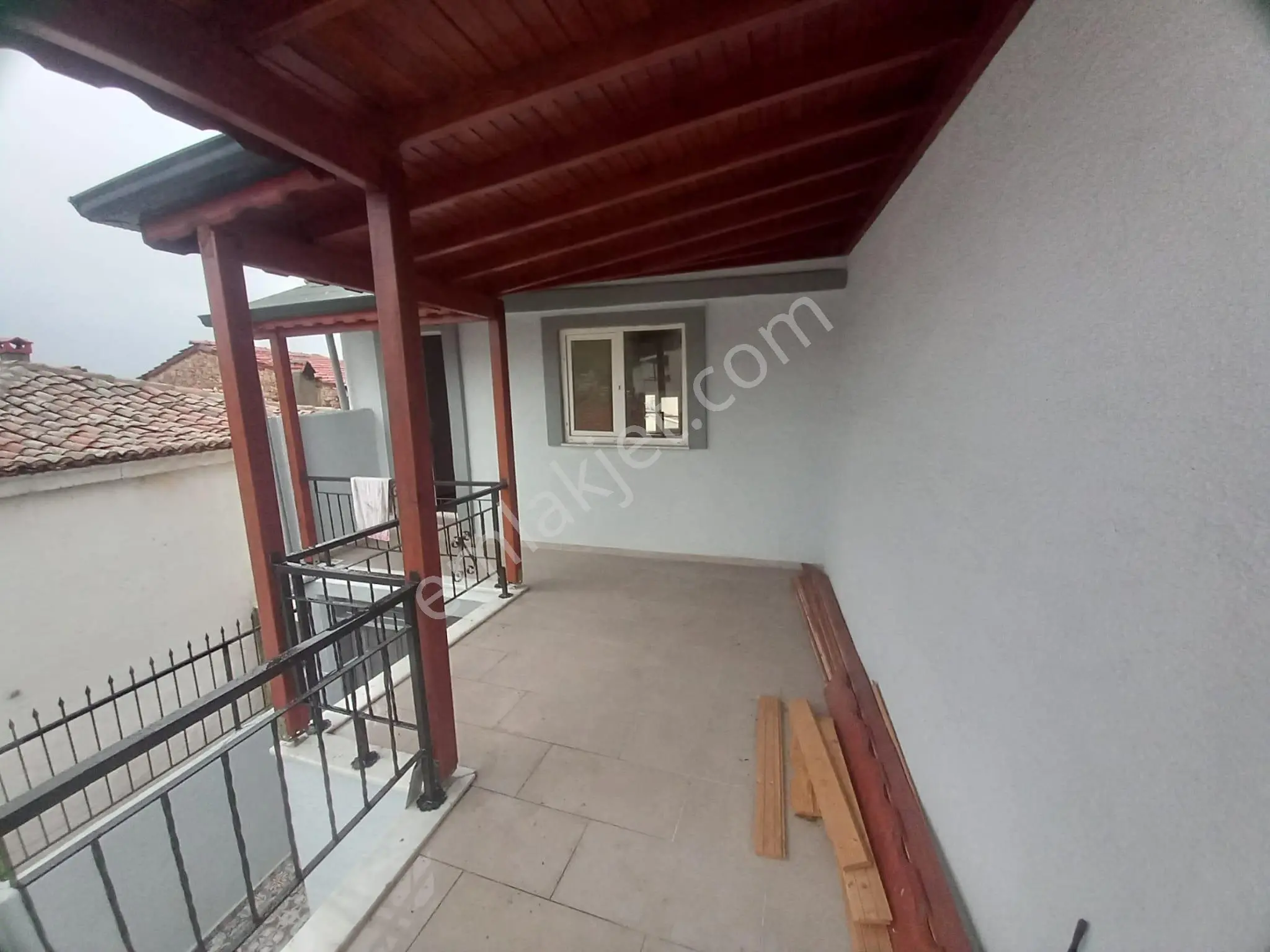 Ayvada'dan Ayvalık Merkez'de Deniz Manzaralı Avlulu 2+1 Rum Evi - Görsel 22